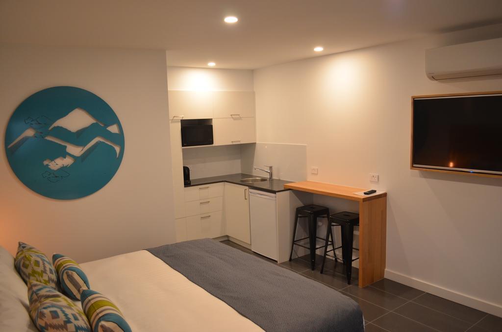 Bright Colonial Motel 外观 照片